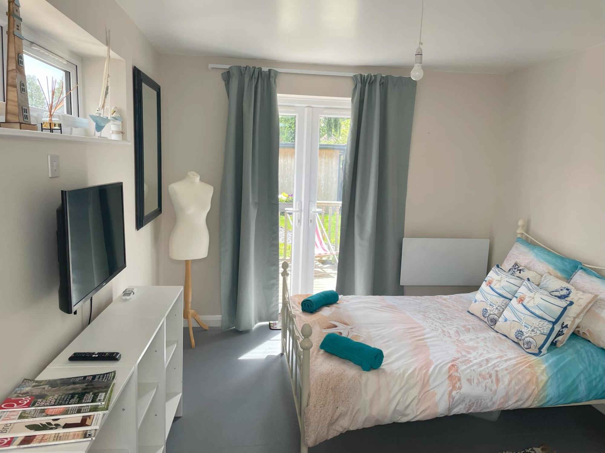 Terry's Cove - Dogs Welcome Apartment
